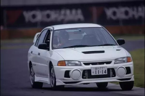 「このクルマがなければ時代が変わっていた！　その後に多大なる影響を与えたブームの火付け役４台」の画像