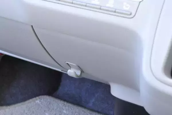 「日本車ってやっぱりスゴかった！　世界の誰もマネできない「超おもてなし」装備７選」の画像