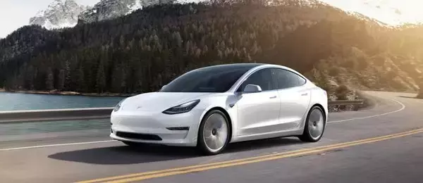 「そろそろ電気自動車乗ってもいいんじゃない？　いま日本で買える実用派EV４選」の画像