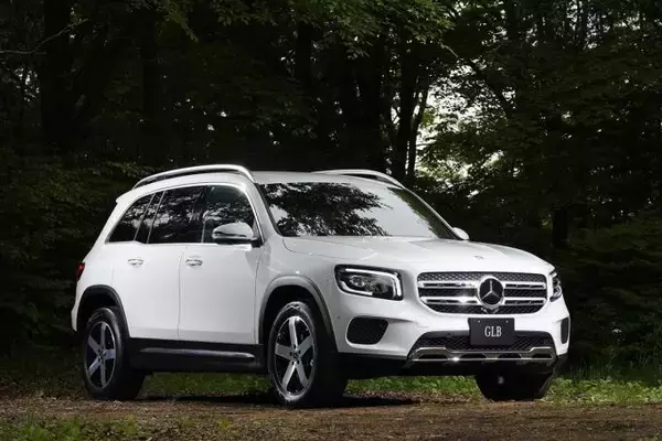 「メルセデス・ベンツの人気SUV「GLA」が２代目に進化！　完全新型「GLB」もラインアップに追加」の画像
