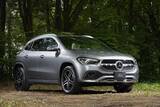 「メルセデス・ベンツの人気SUV「GLA」が２代目に進化！　完全新型「GLB」もラインアップに追加」の画像1