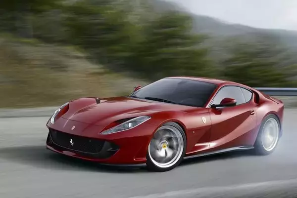 「フェラーリやランボルギーニのほうが圧倒的に売れている！　月販一桁台もあるホンダNSXが売れない謎」の画像