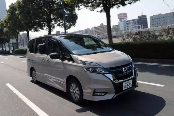 「イマドキは電動なだけじゃ足りない！　プラスαの機能が便利すぎる「スライドドア車」５選」の画像