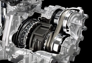 「CVT」と一括りは失礼すぎた！　「リニアトロニック」「D-CVT」など名付けられるのが納得できる各社の特徴