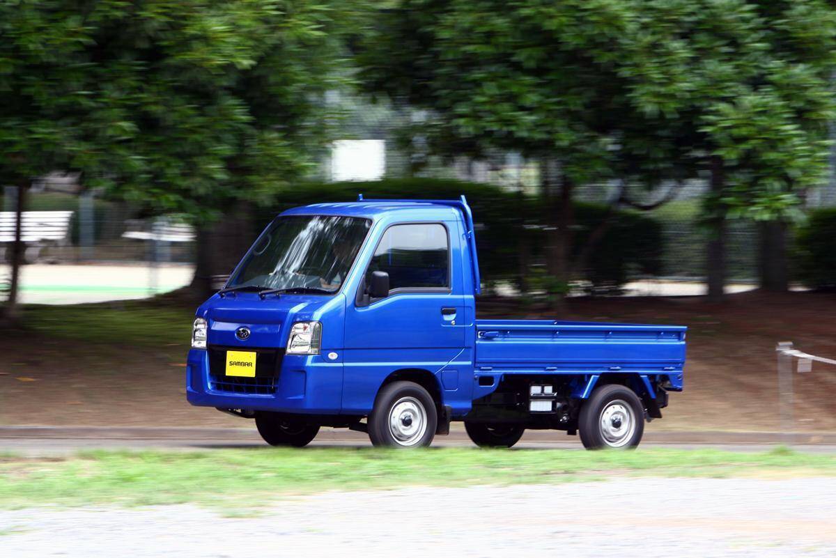 軽トラの 青いサンバー まで新車を上まわる中古価格 コロナ禍でも下落しない恐るべきスバル限定車の人気っぷり 年7月11日 エキサイトニュース