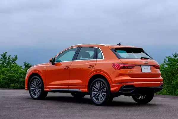 「新型アウディQ3が8月19日に発売！　SUV初となるスポーツバックも設定」の画像