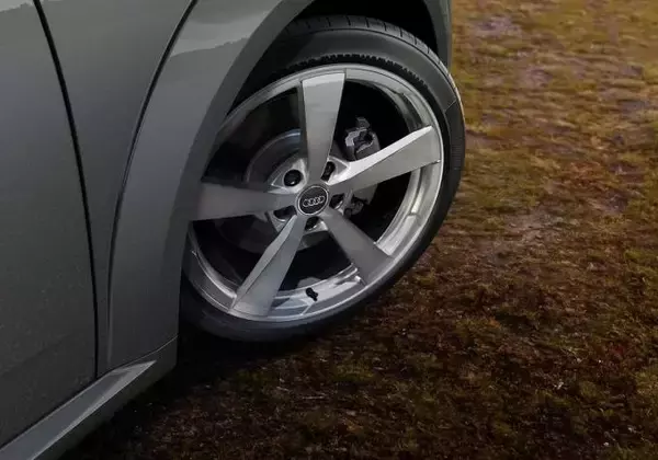 「アウディTTロードスターが生産終了！　限定車「ファイナルエディション」を９月15日発売」の画像