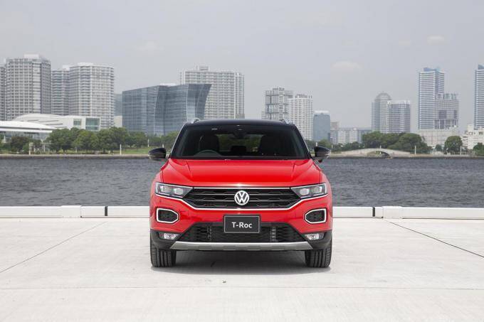 ボディサイズはゴルフ並み！　VWの新型SUV「T-ROC」が日本市場で発売