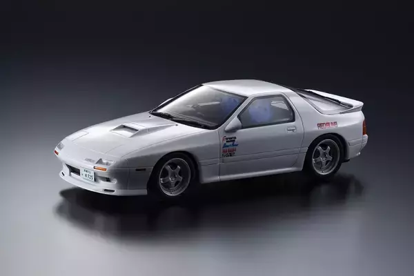 京商の新作は頭文字D！　高橋涼介FC3Sが18分の1スケールで登場