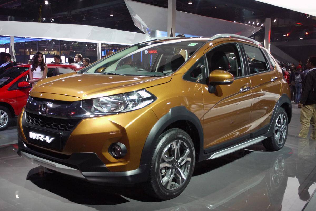 隣の芝生は確実に青い！　入れれば爆売れ確実なのに日本メーカーが海外のみで展開するクルマ５台