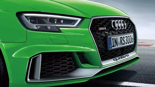 「じつに２年ぶりの販売！　アウディRS3スポーツバック＆セダンが日本市場に復活」の画像