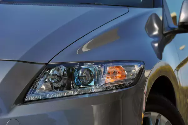 「ハイブリッド車ならではの気になる劣化も！　新車からCR-Zに10年乗って感じた「10個」の気になるところ」の画像