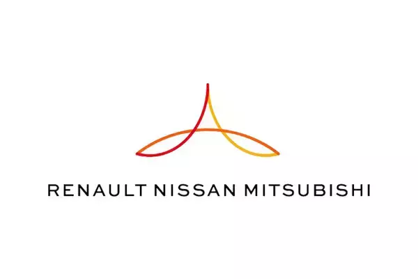 「リーフに続きアリア投入で日産だけが突っ走る！　なぜ「それ以外」の国産メーカーは「EV」に本腰を入れないのか」の画像