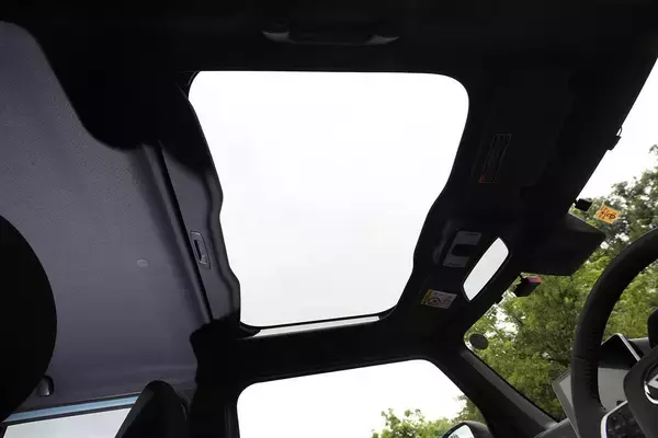 「「生活の変化」で乗るべきクルマを変えるのが吉！　３パターンの「女性」が選ぶべき軽自動車６台」の画像