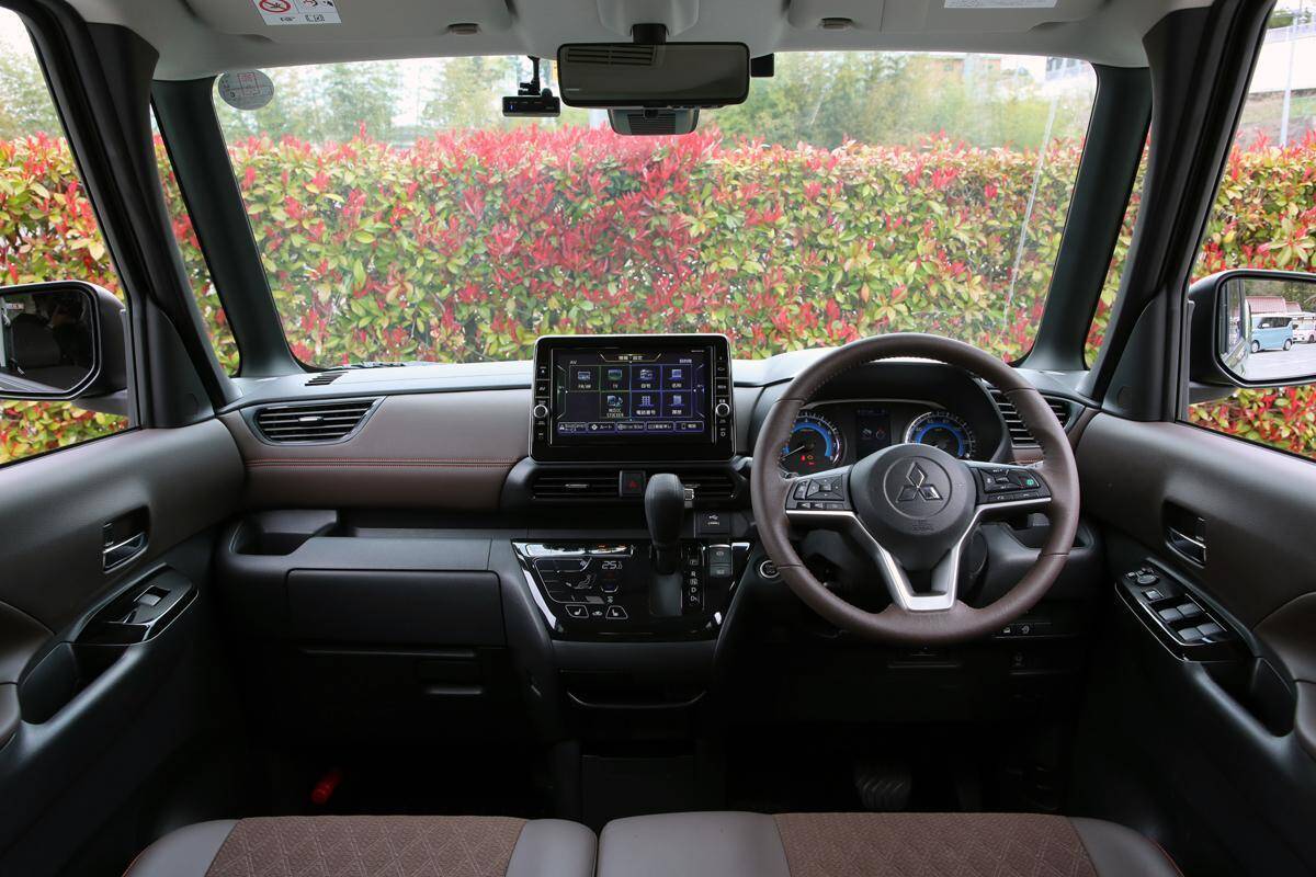 「生活の変化」で乗るべきクルマを変えるのが吉！　３パターンの「女性」が選ぶべき軽自動車６台