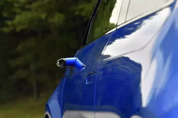 「これってコンセプトカー？　まもなく発売のHonda eがあまりに未来的すぎた！　【詳細紹介】」の画像