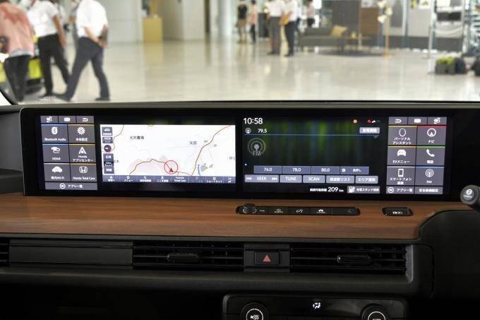 これってコンセプトカー？　まもなく発売のHonda eがあまりに未来的すぎた！　【詳細紹介】