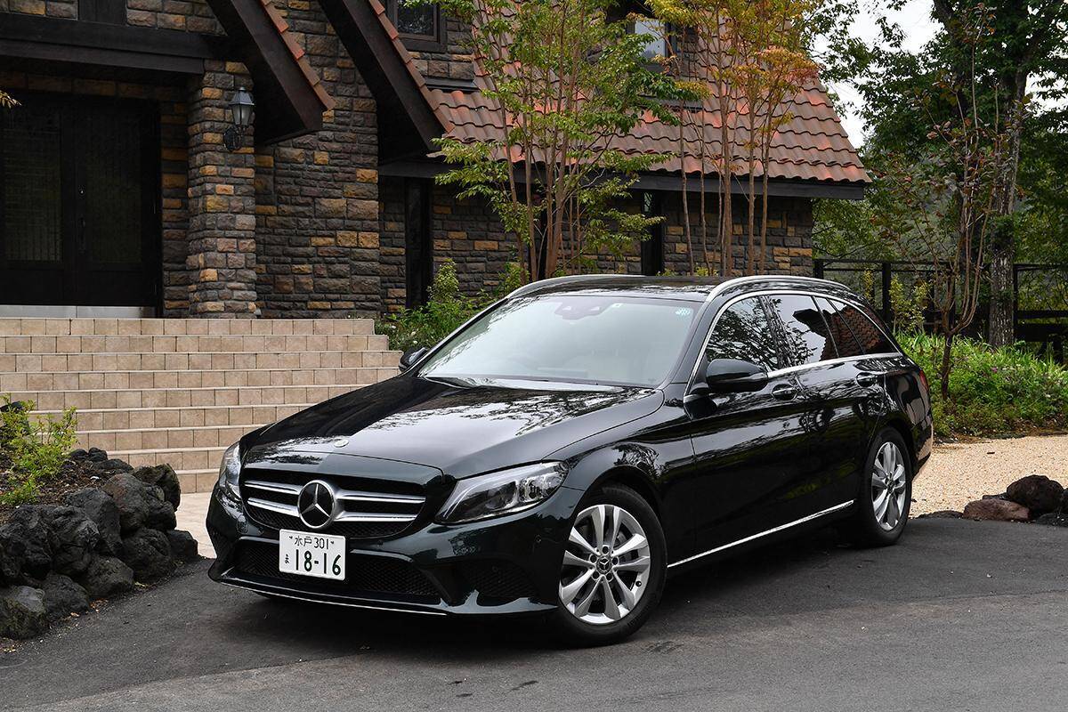 レヴォーグの孤軍奮闘状態！　ヨーロッパじゃ人気なのに日本で「ステーションワゴン」が「衰退」するワケ