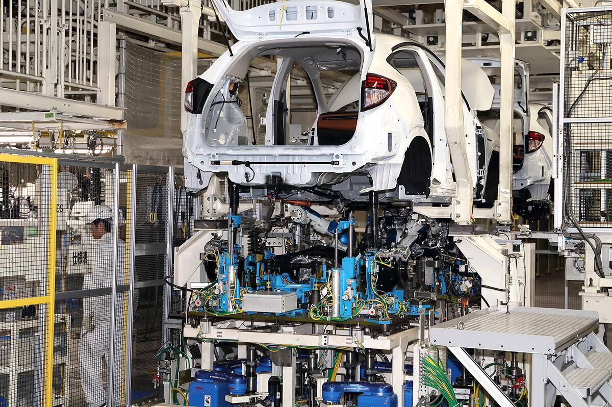 クルマの「生産」「機能」「所有方法」すべての変化がコロナ禍で加速！　「選択と集中」で未来はどうなる？