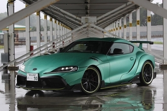 ドリキン土屋圭市も絶賛の大人クーペ「TOM'Sスープラ」＆「TOM'Sセンチュリー」に試乗【CARトップTV】