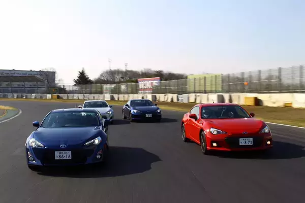 「まもなく生産終了の86＆BRZ！　世界的に稀少な日本発の「小型FRスポーツ」の海外評とは？」の画像