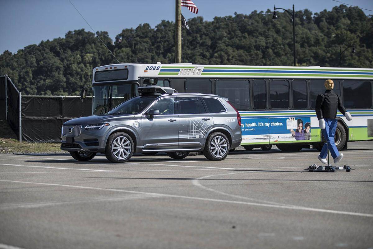 最近トンと「話題」に上らない！　クルマ業界を賑わせた「自動運転」はいまどうなっているのか