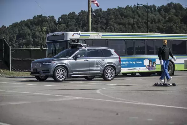 「最近トンと「話題」に上らない！　クルマ業界を賑わせた「自動運転」はいまどうなっているのか」の画像