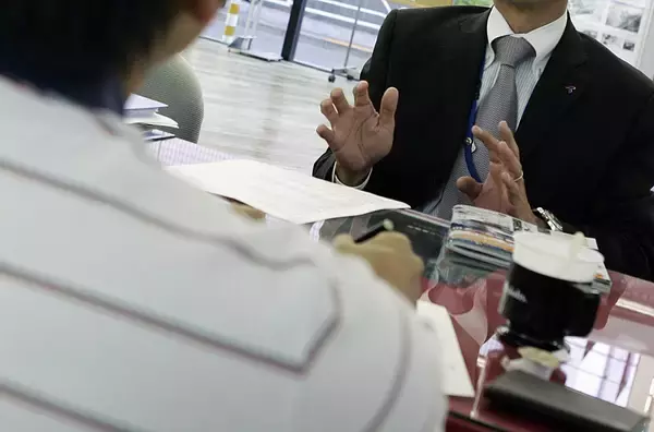 「コロナ禍で露わになったメーカーの販売実績「差」！　明暗を分けたのは「コミュ力」だった」の画像