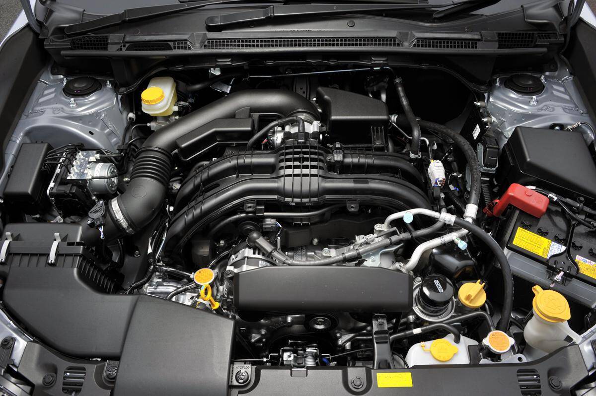 乗った瞬間「走りマニア」も唸る！　実用車の「仮面」を被った「隠れスポーティ」名車５選