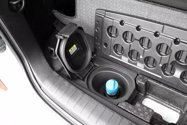 「消えたパジェロと同じ工場！　日産との共通化！　孤高のミニバン「デリカD:5」は生き残れるか？」の画像