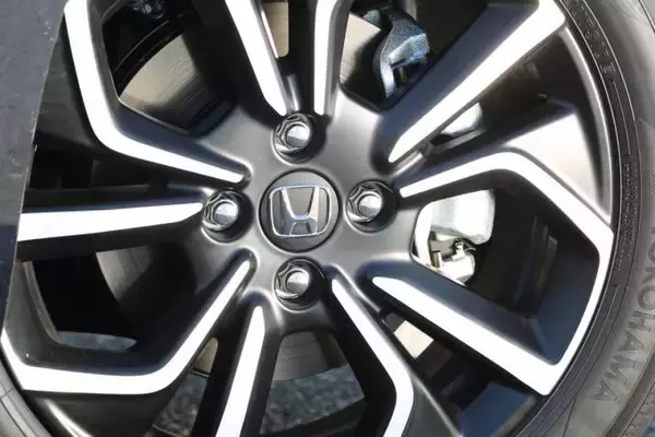 「「入った」「回った」で安心してはダメ！　同じに見える「ホイールナット」の流用が「危険」な理由とは」の画像