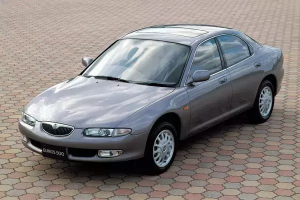 「いまやクルマの世界も「少子化」！　かつて存在した３車種以上の「兄弟車」４組」の画像