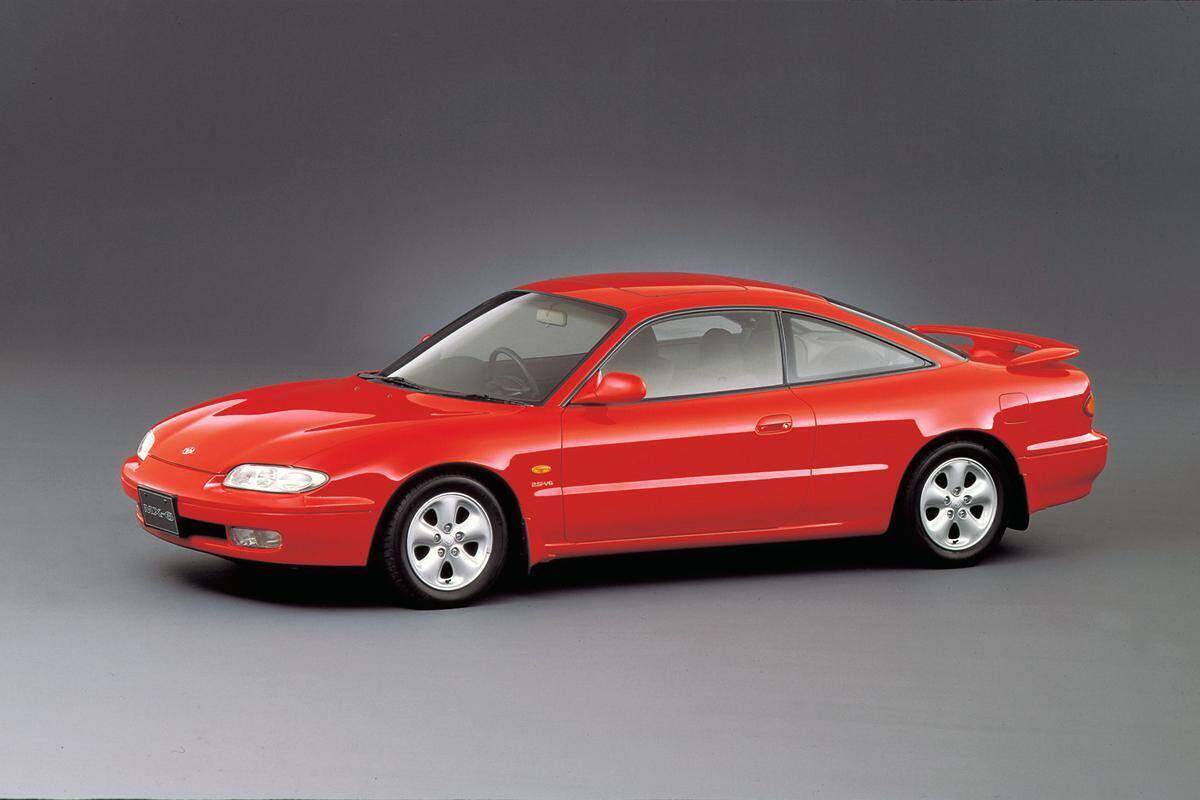 いまやクルマの世界も「少子化」！　かつて存在した３車種以上の「兄弟車」４組