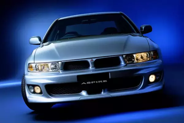 「いまやクルマの世界も「少子化」！　かつて存在した３車種以上の「兄弟車」４組」の画像