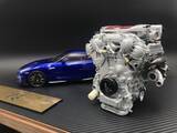 「日産公認！　GT-R MY20のエンジンモデル＆ミニチュアカーのセットが限定販売」の画像2