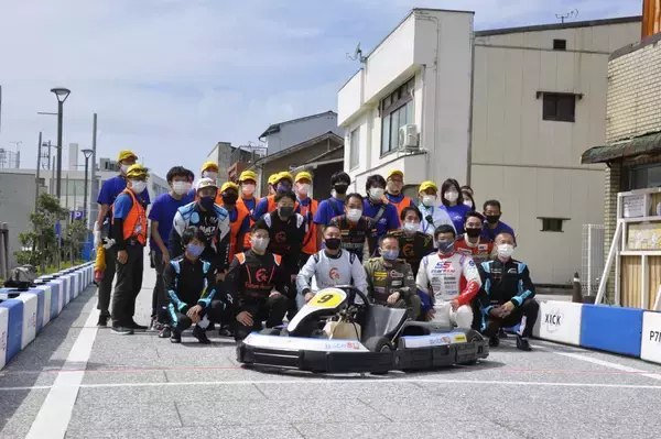 「日本初の「公道レース」はいかにして実現できたのか？　レースの裏側で見たものとは」の画像