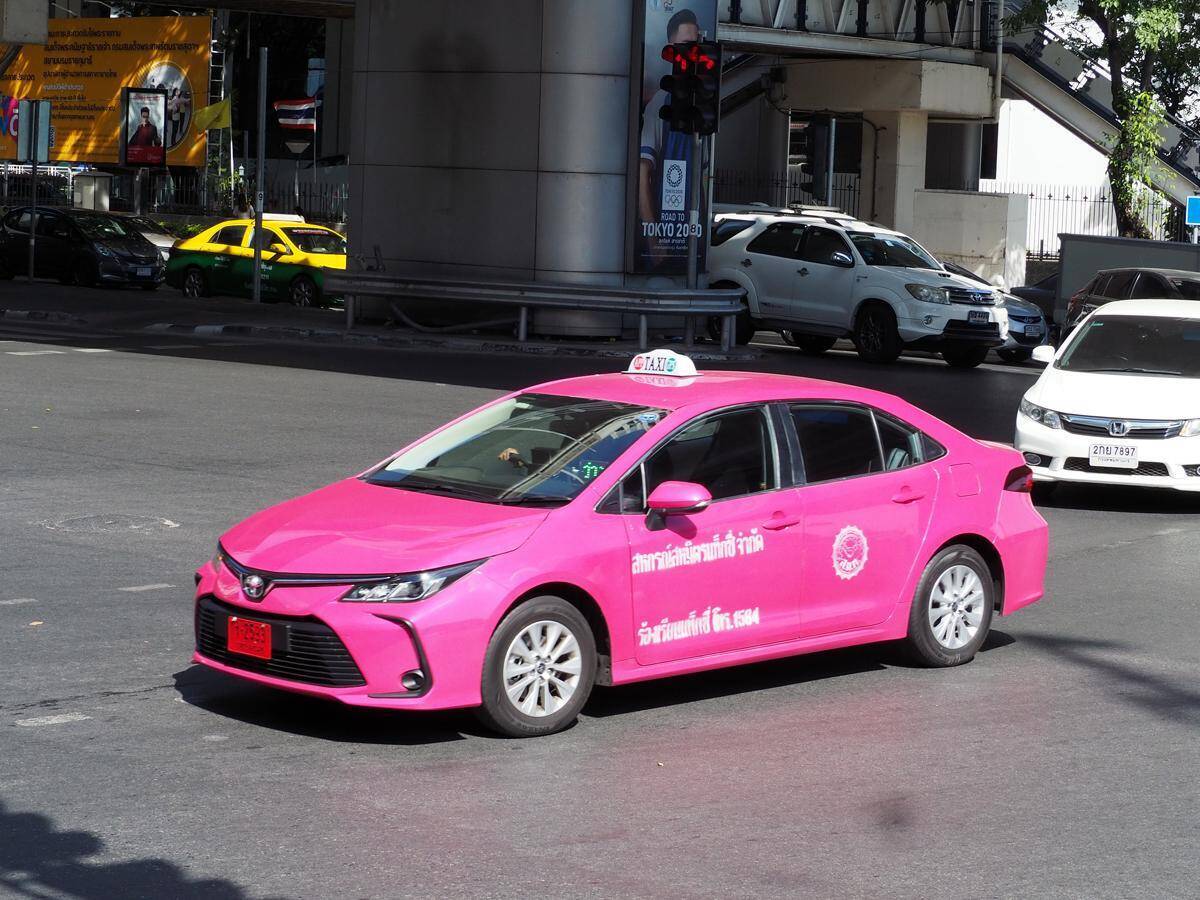 日本に負けじと百花繚乱！　多様化が進む「世界のタクシー」車種事情