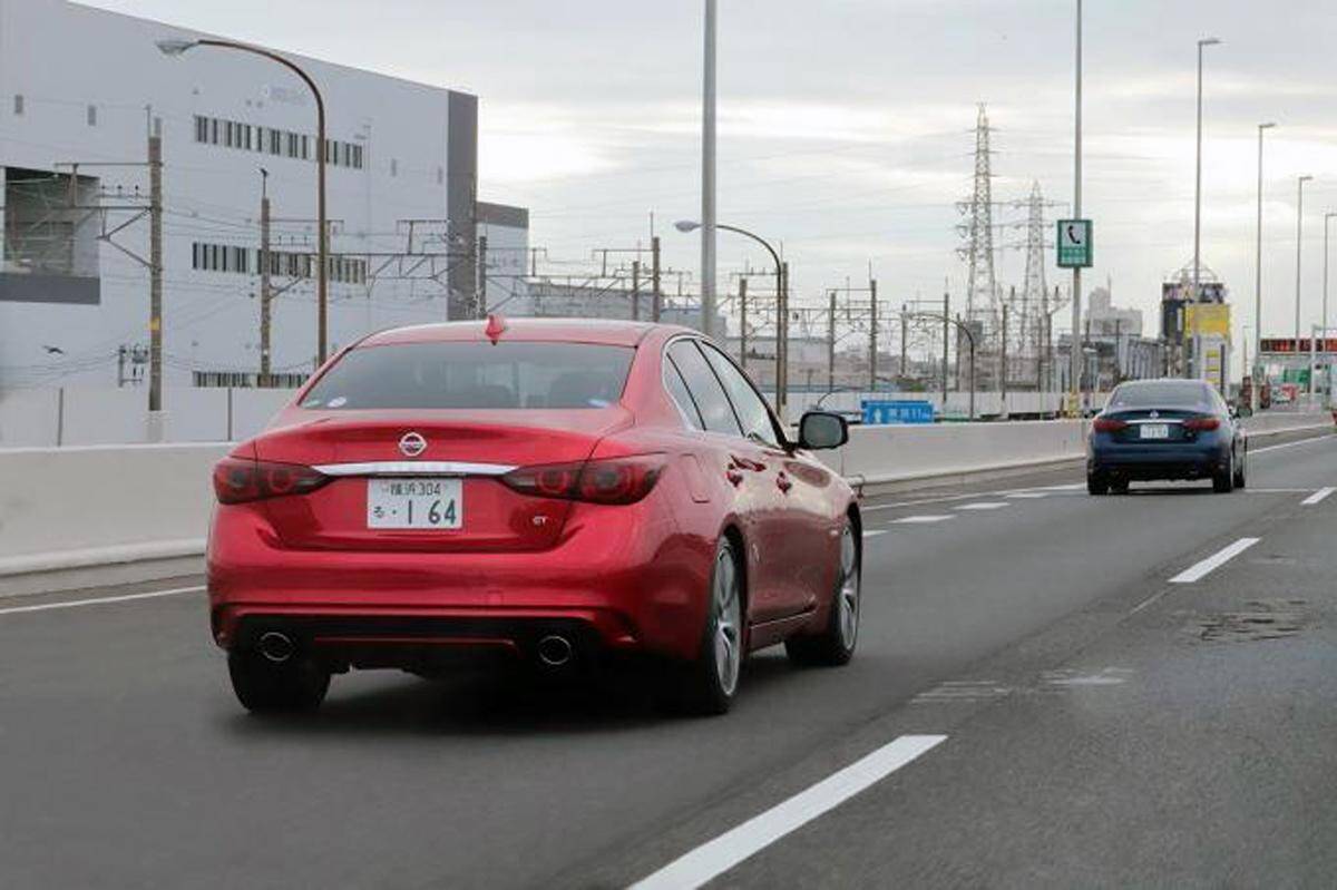 運転が怖いならクルマに「頼る」のがイマドキ！　「車線変更」「駐車」「バック」まで徹底的に助けてくれる先進装備５選