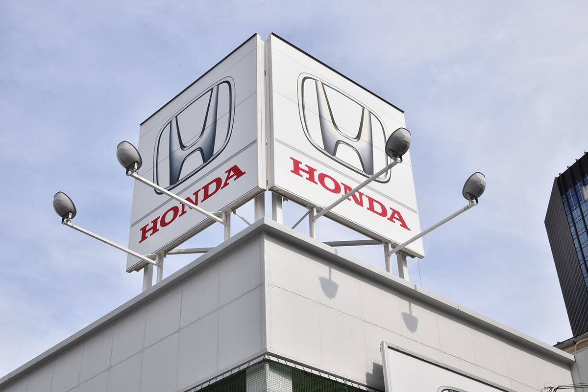 ホンダの国内新車販売台数はトヨタに次ぐ２位！　それでも喜べない「軽自動車依存」という悩み