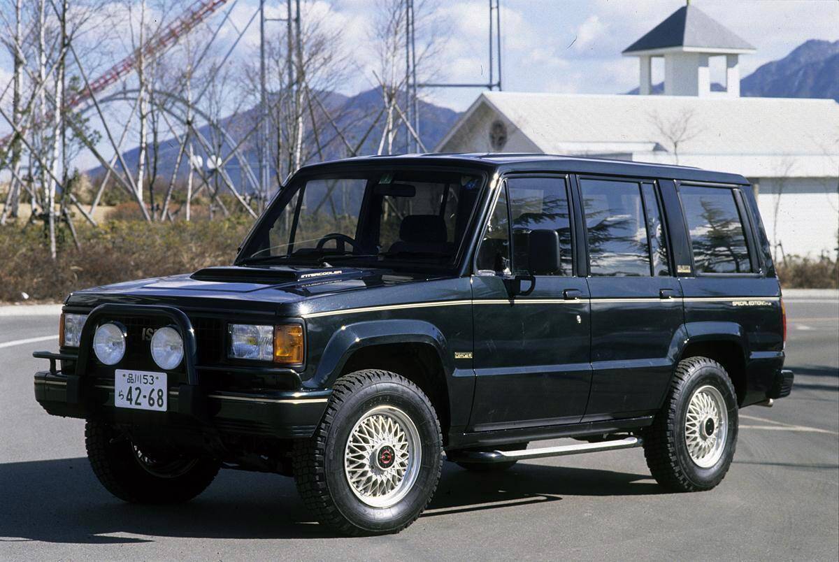 いま密かにブームのチョイ古SUV！　乗用車から撤退して18年の「いすゞ」SUVは買って大丈夫？