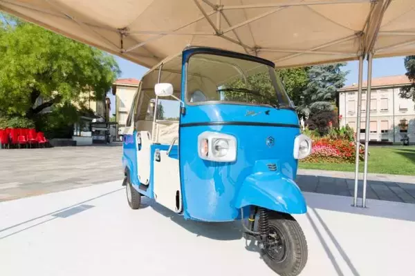 「「トラクター」「住宅」「バイク」！　クルマ好きビックリの「製品を作った」メーカー５選」の画像