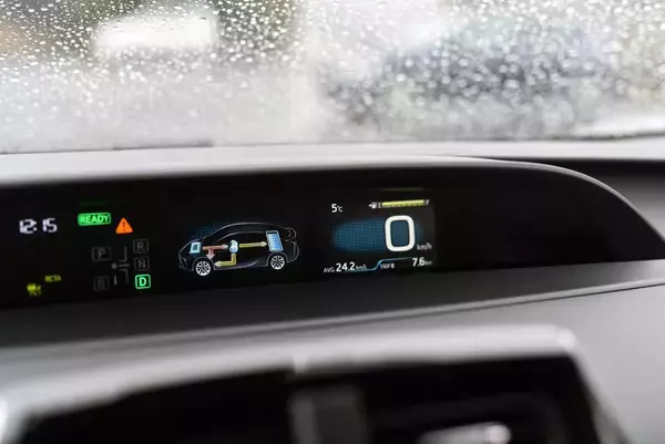 「選び方ひとつで「家計」へのダメージが変わる！　生活スタイルから考えるクルマの「パワートレイン」６つ」の画像