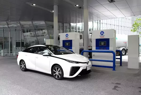 「選び方ひとつで「家計」へのダメージが変わる！　生活スタイルから考えるクルマの「パワートレイン」６つ」の画像