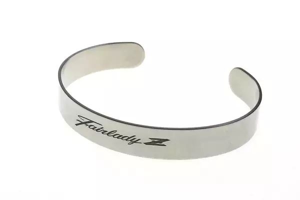 人気のチタン製バングル第２弾！　S30フェアレディZとS15シルビアが発売