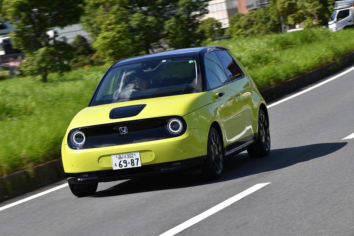 海外はスポーツカーに大型SUVまで「EV」化！　日本の「電気自動車」は「街乗り用」という認識は間違い？