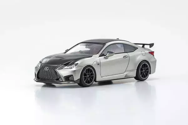 「京商モデルカーの最新作「レクサスRC F」が43分の1スケールで発売！　高性能バージョンをモデル化」の画像
