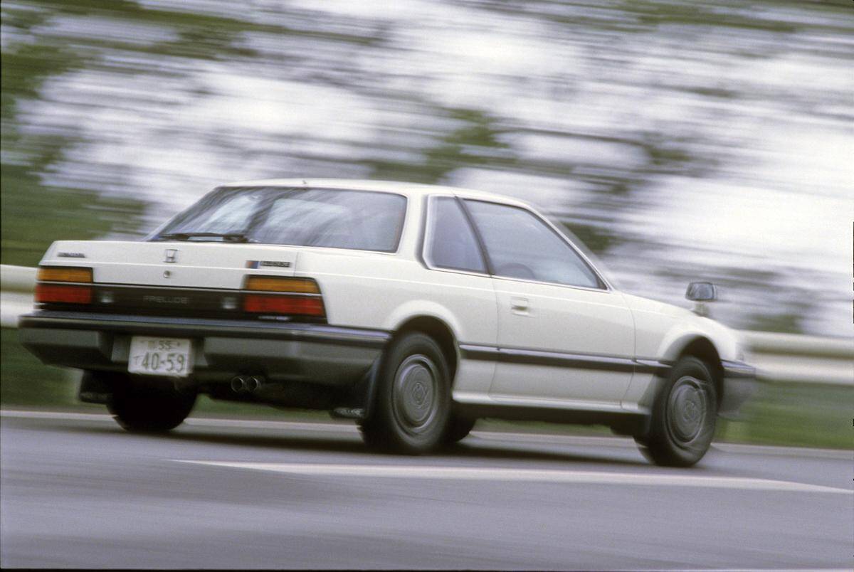 60代が「若かりし頃の憧れ」は現実的なスポーツカー！　いまでも圧倒的な輝きを放つ４台の国産車