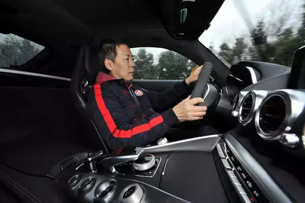 「引退後は何をしている？　レーシングドライバーが語る往年の「スター」達の「いま」と大切な「役割」」の画像