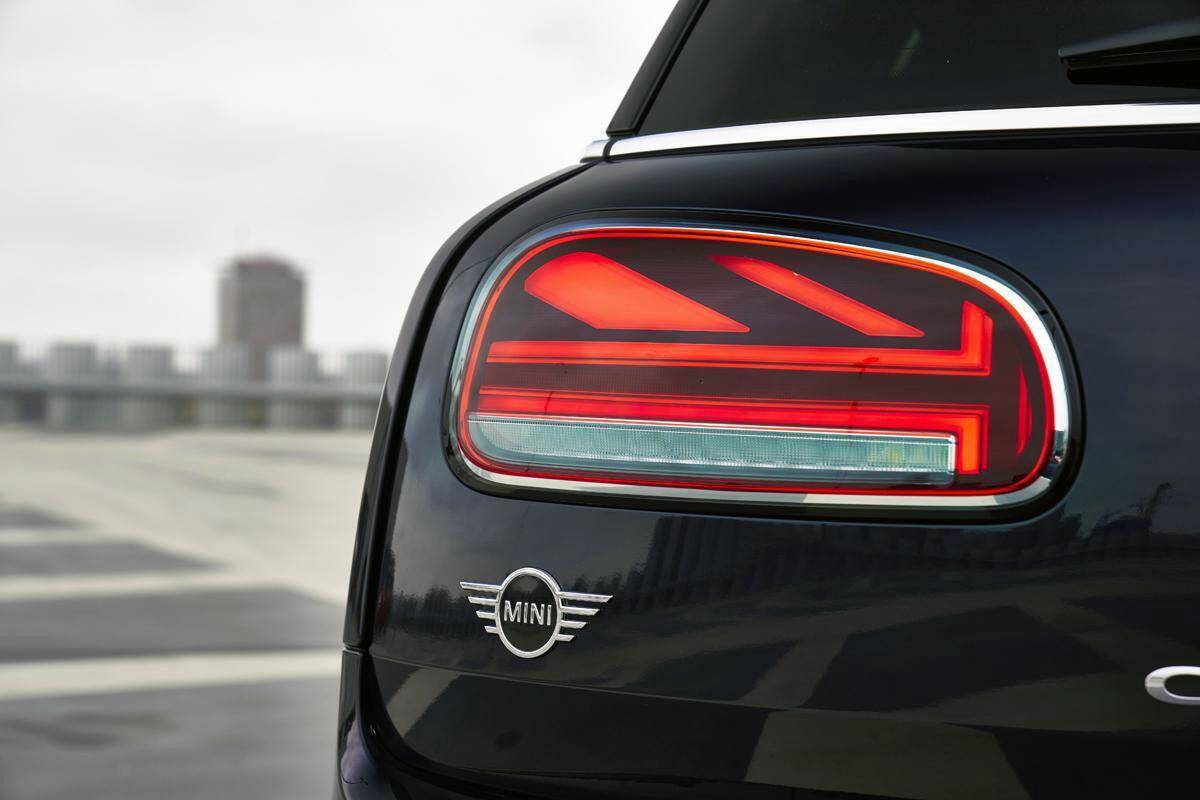 空前の「お尻ブーム」はクルマにも波及！　思わず追尾したくなるいまどきの美尻カー５選