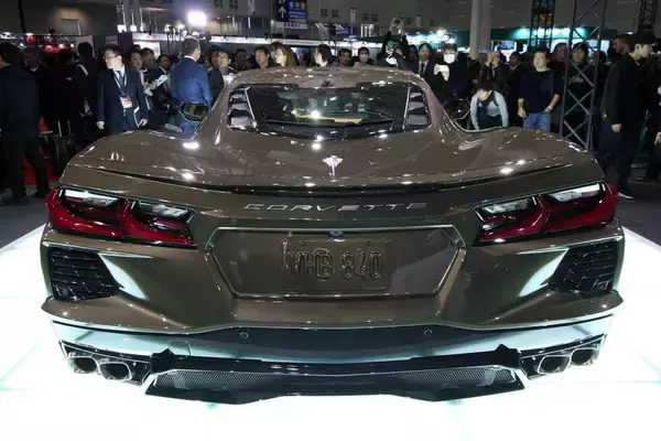 「空前の「お尻ブーム」はクルマにも波及！　思わず追尾したくなるいまどきの美尻カー５選」の画像